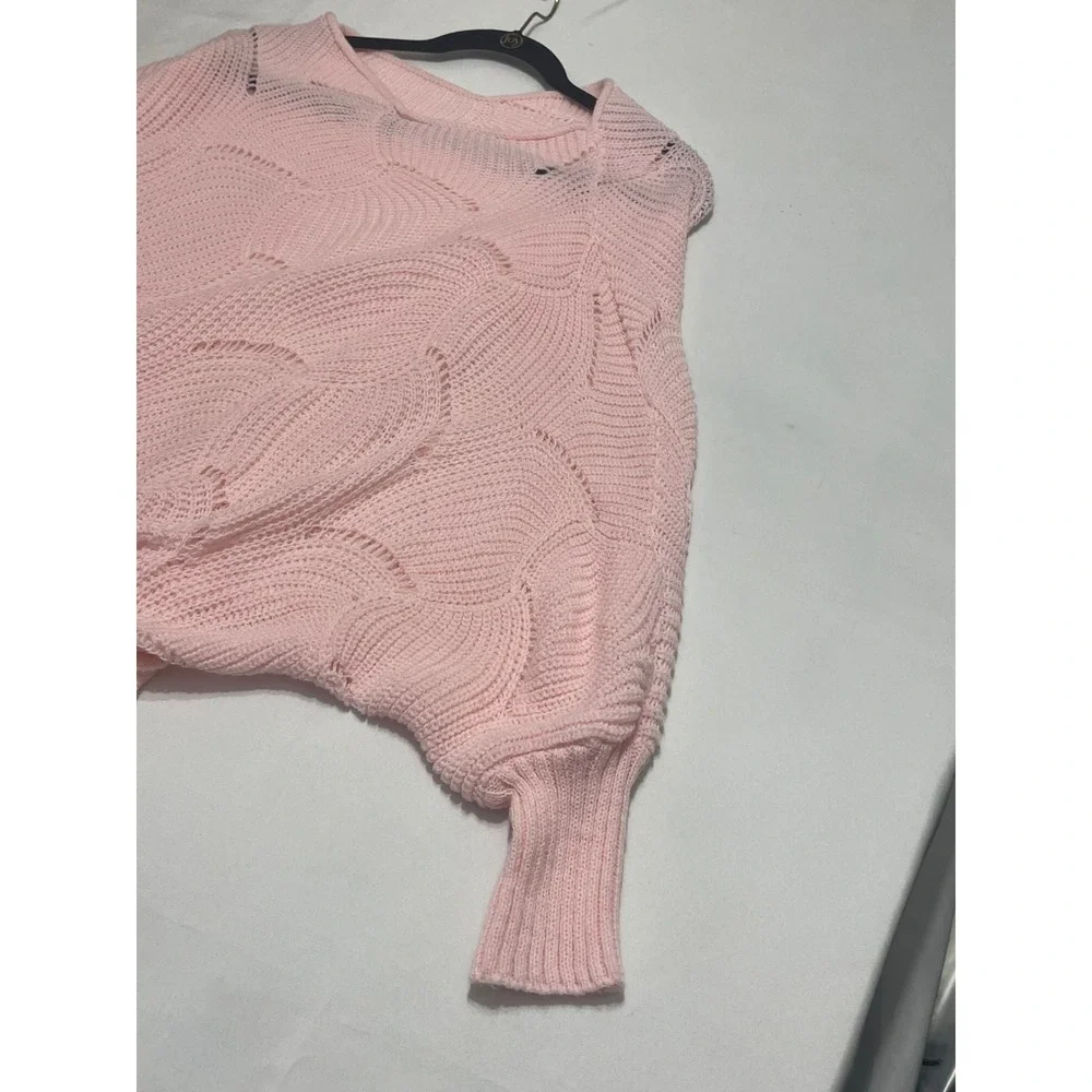 Womens Light Pink Batwing Open Knit V-Neck Scalloped Hem Pointelle Sweater